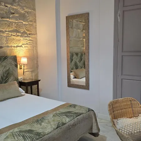 La Gitanilla & Encanto Jerez Bed & Breakfast 4*